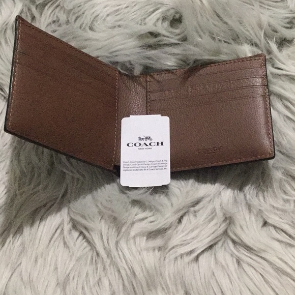 COACH WALLETS💯 - Picture 2 of 3